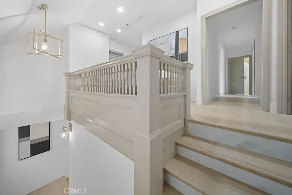 1676 W 24th, Los Angeles, CA 90007 - #1