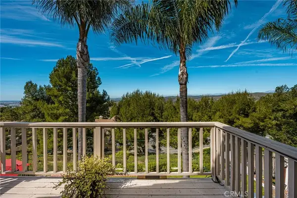 993 S Dylan Way, Anaheim Hills, CA 92808