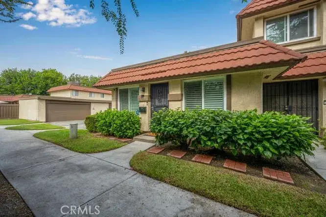 2697 W Parkside Lane, Anaheim, CA 92801 - #3