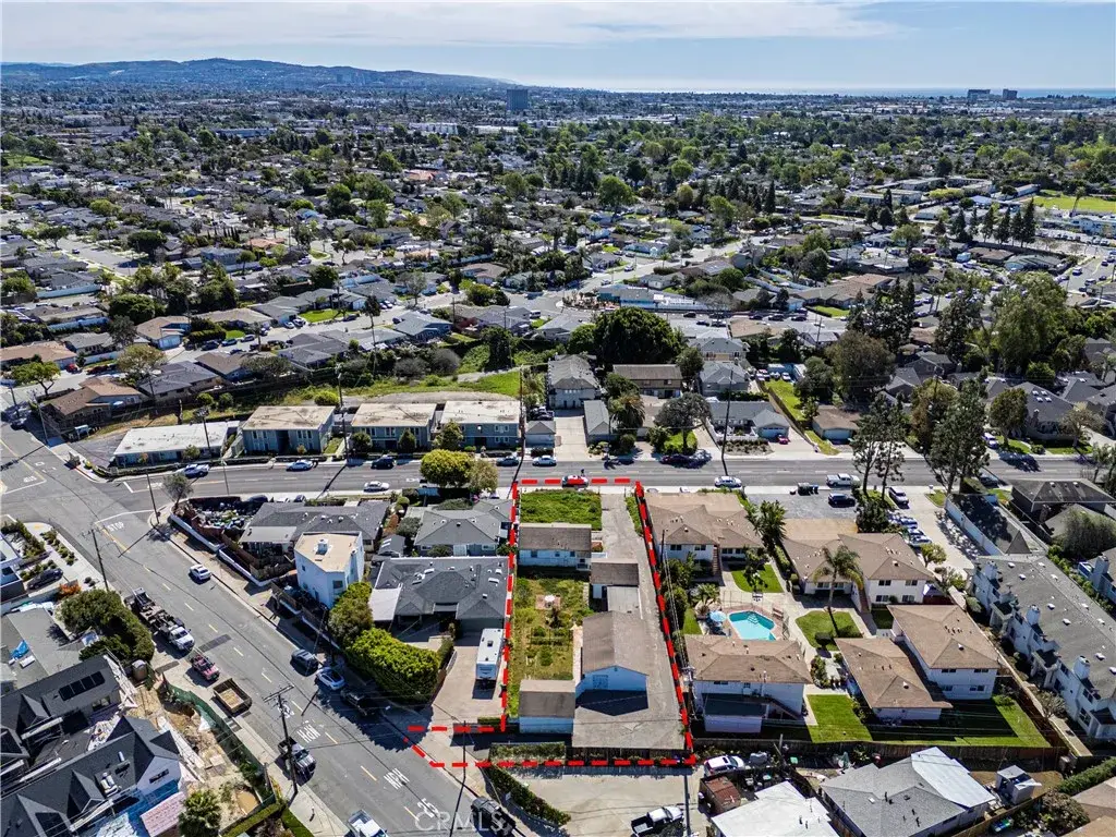 2235 Canyon, Costa Mesa, CA 92627 - #1