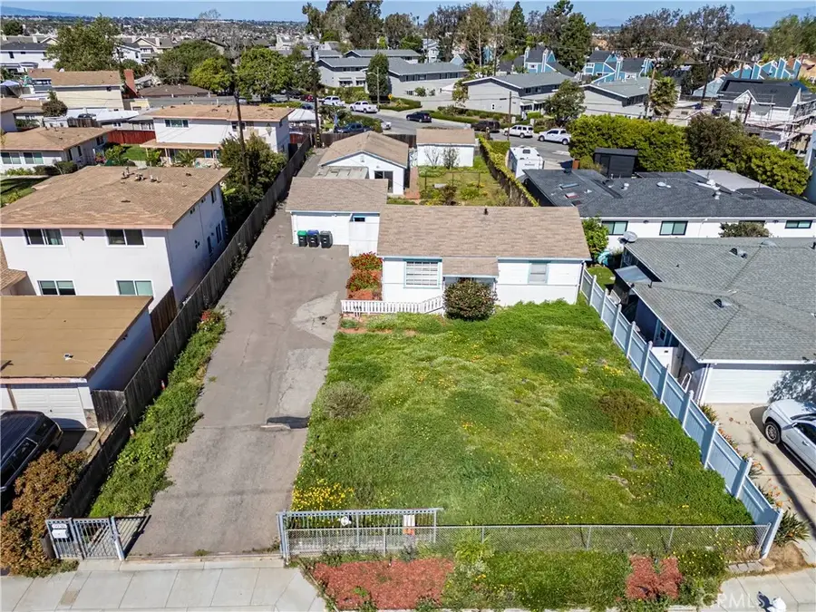 2235 Canyon, Costa Mesa, CA 92627 - #2