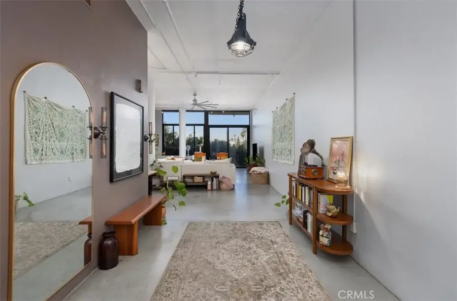 835 Locust Avenue #421, Long Beach, CA 90813 - #2