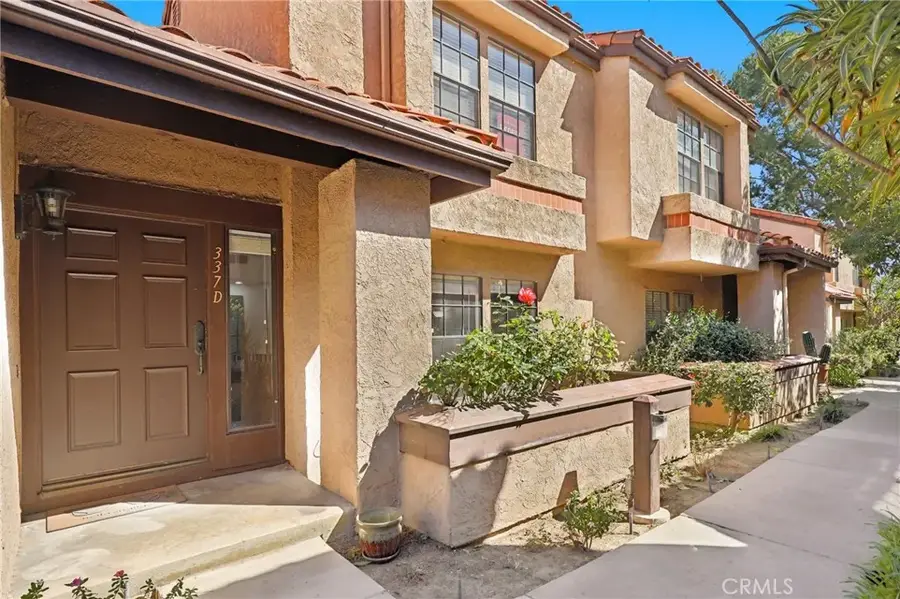 337 E Chapman, Placentia, CA 92870 - #3