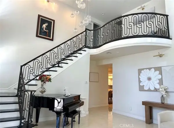 646 S Courson Drive, Anaheim, CA 92804