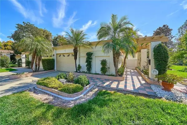 3287 San Amadeo #B, Laguna Woods, CA 92637