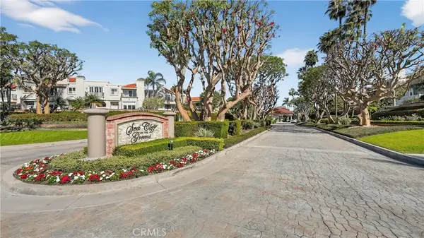 19282 Torreypines, Huntington Beach, CA 92648