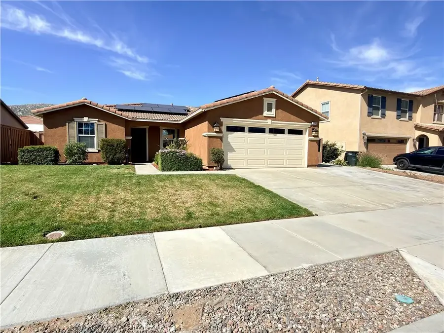 690 Julian Avenue, San Jacinto, CA 92582 - #2