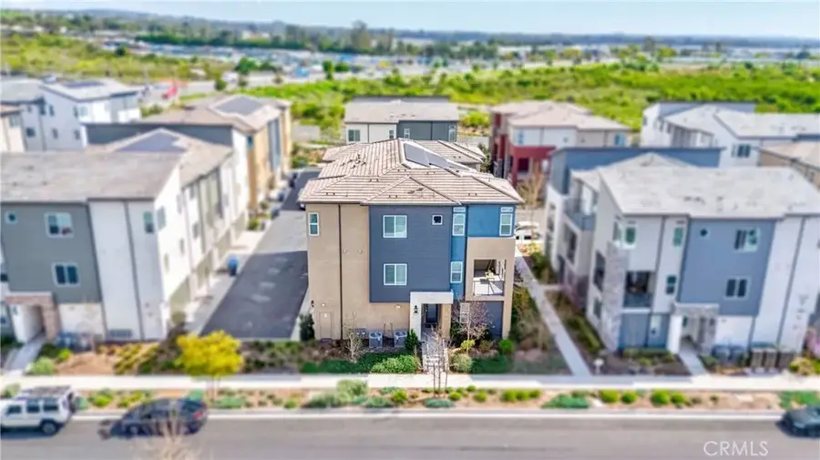 300 Tank, Irvine, CA 92618 - #3