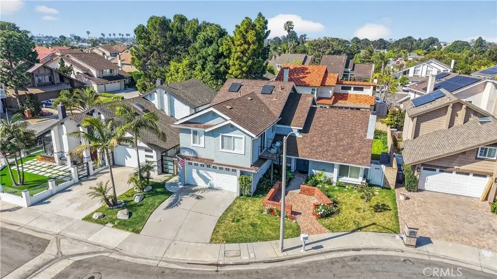 20261 Lighthouse, Huntington Beach, CA 92646 - #1