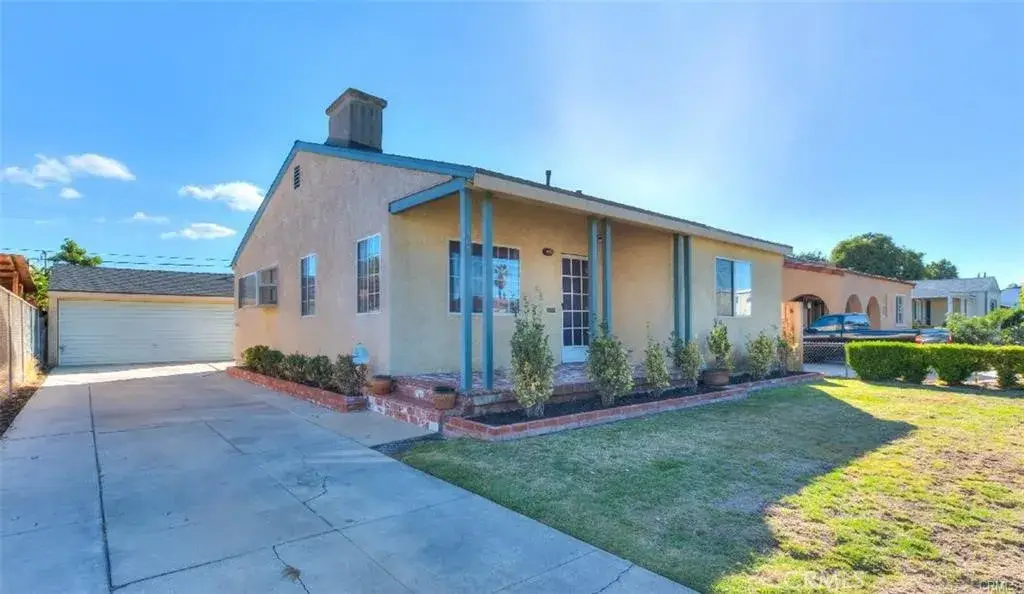 152 E Louise Street, Long Beach, CA 90805 - #1