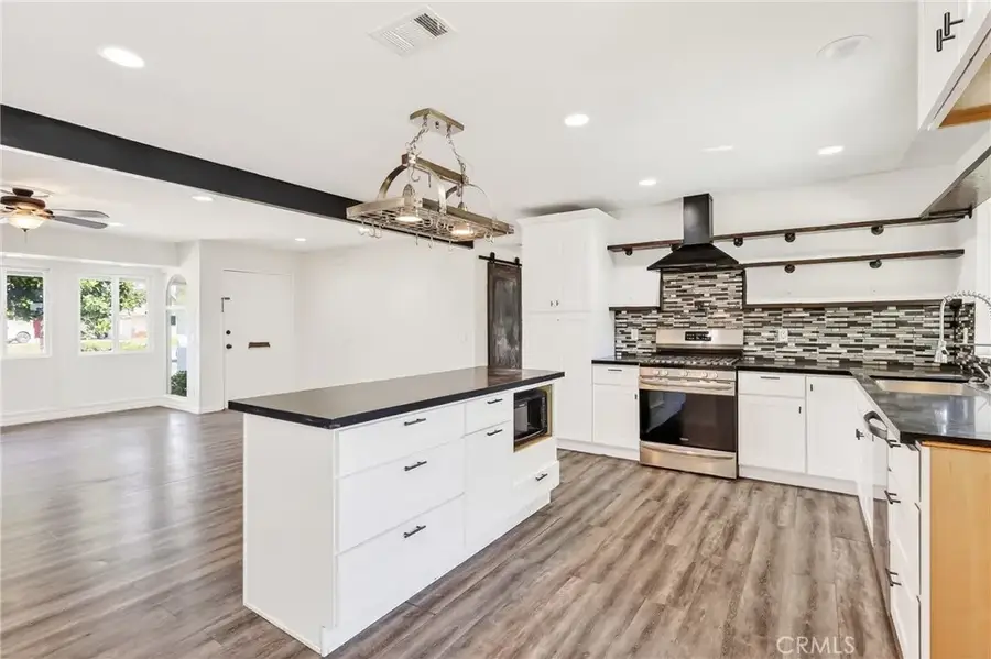 608 W Brentwood, Orange, CA 92865 - #2