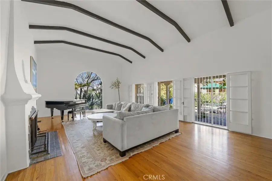 112 N. Highland Ave, Los Angeles, CA 90036 - #3