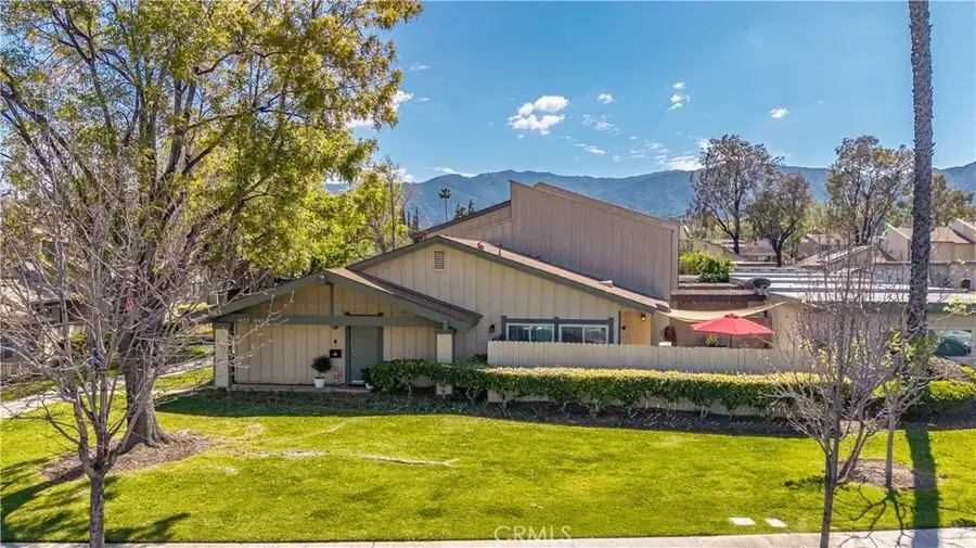 1422 Camelot Drive, Corona, CA 92882 - #2