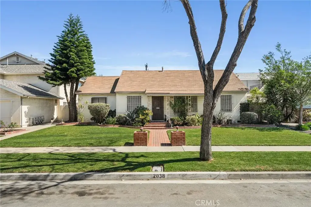 2038 San Anseline, Long Beach, CA 90815 - #1