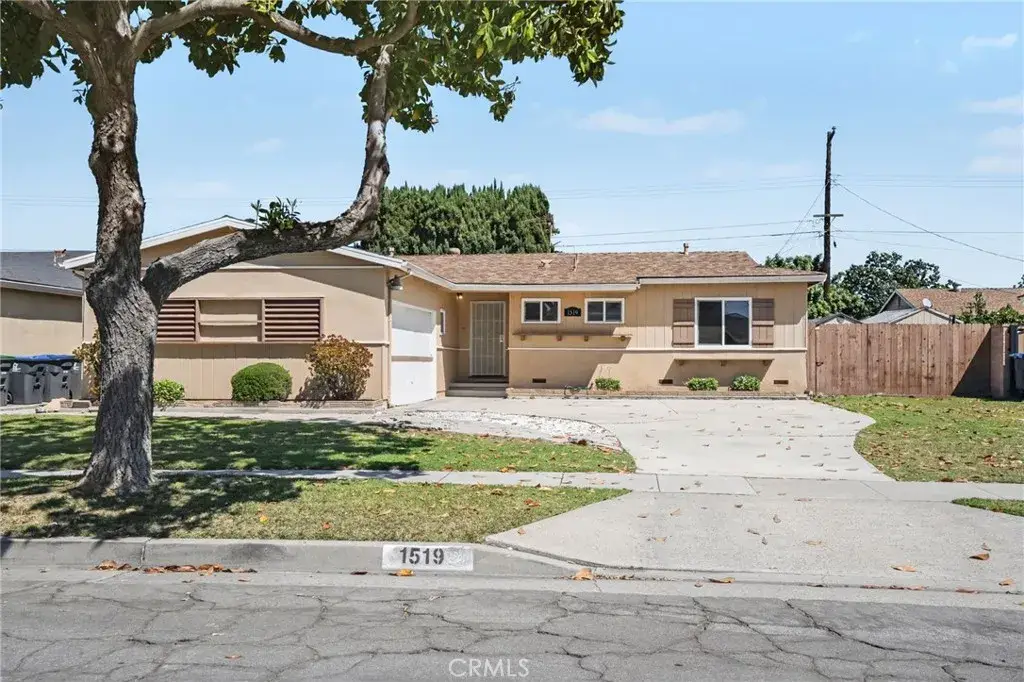 1519 W Maxzim Avenue, Fullerton, CA 92833 - #1