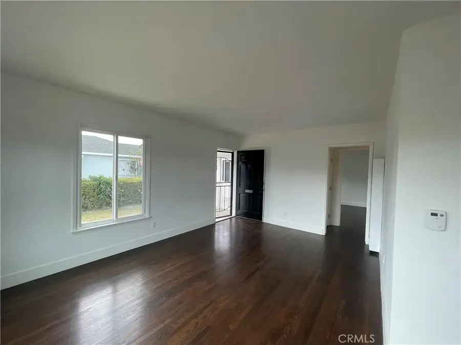 2221 Granada, Long Beach, CA 90815 - #2