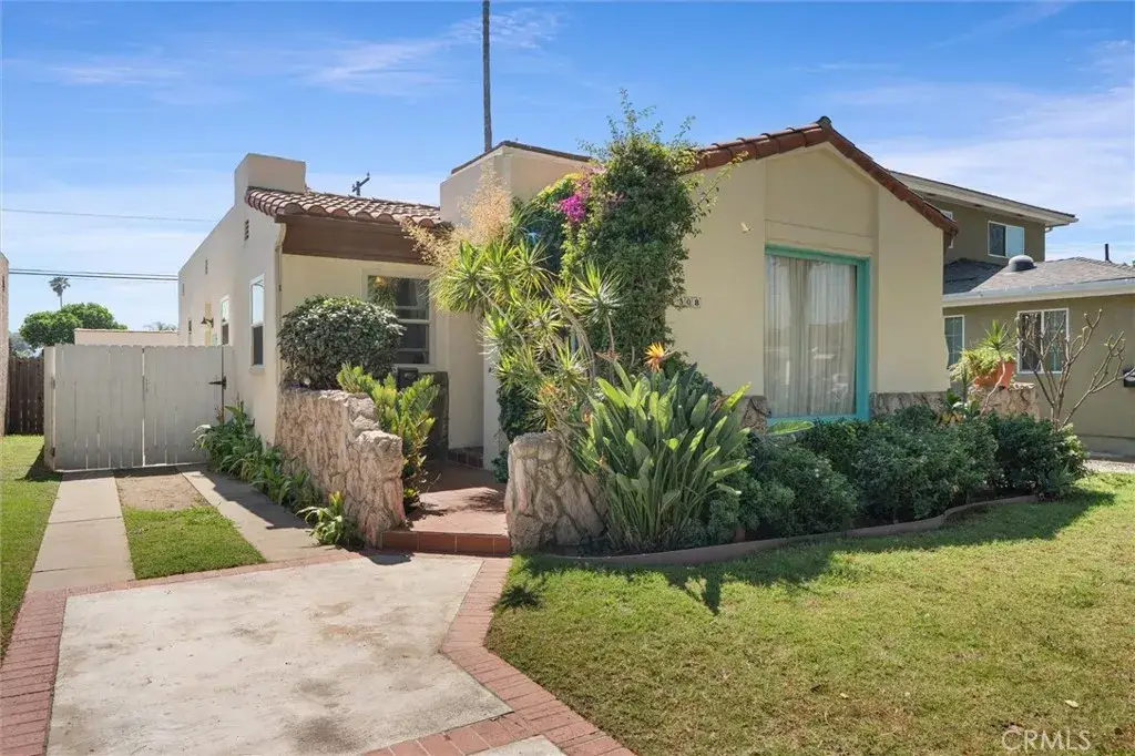 1308 E Poppy, Long Beach, CA 90805 - #1