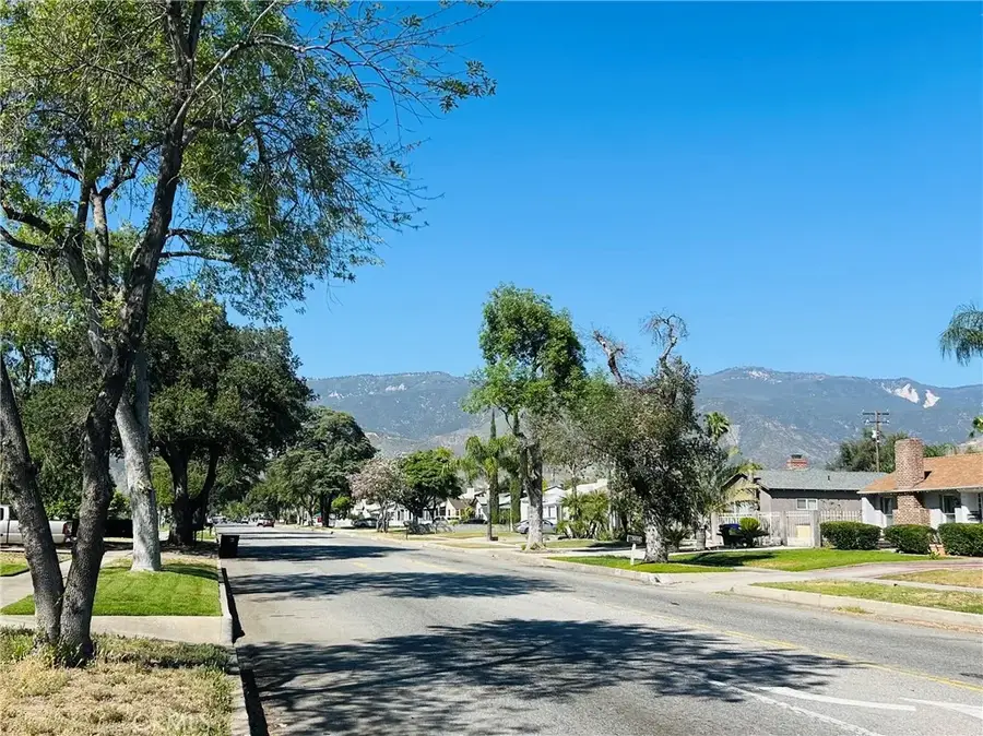 3432 N Sierra Way, San Bernardino, CA 92405 - #2