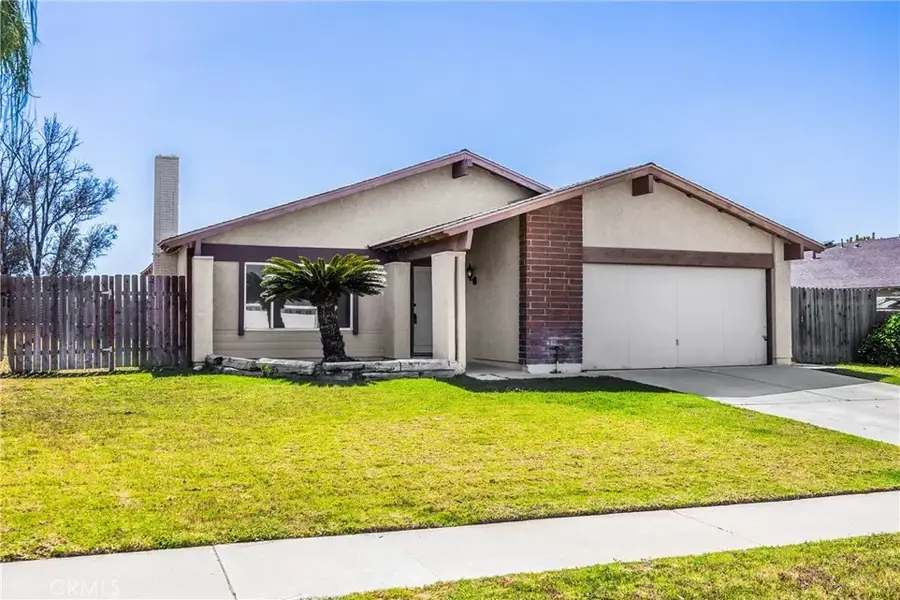 989 Oakdale, Corona, CA 92878 - #2