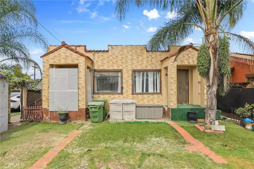 1159 W 54th Street, Los Angeles, CA 90037 - #1