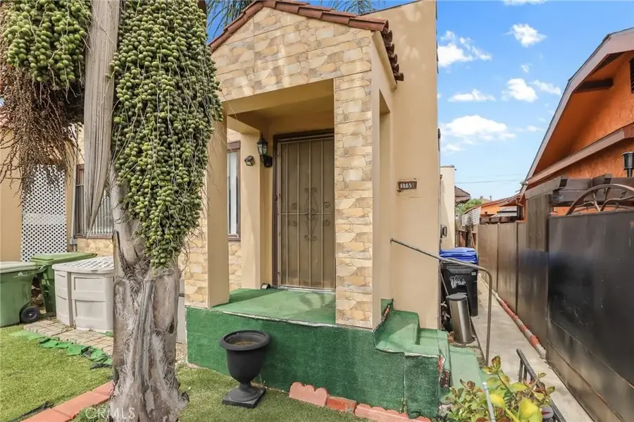 1159 W 54th Street, Los Angeles, CA 90037 - #3