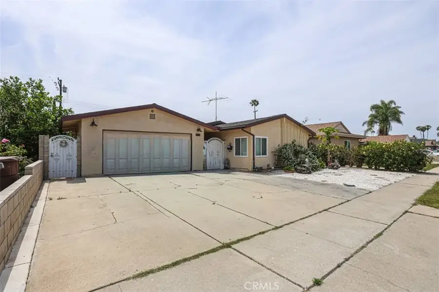 1762 W Minerva, Anaheim, CA 92804 - #2
