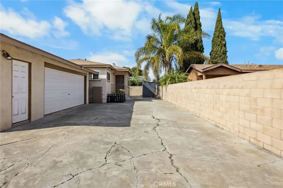 435 E Adams, Santa Ana, CA 92707 - #3