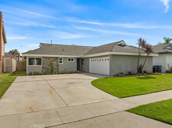 11852 Reagan Street, Los Alamitos, CA 90720