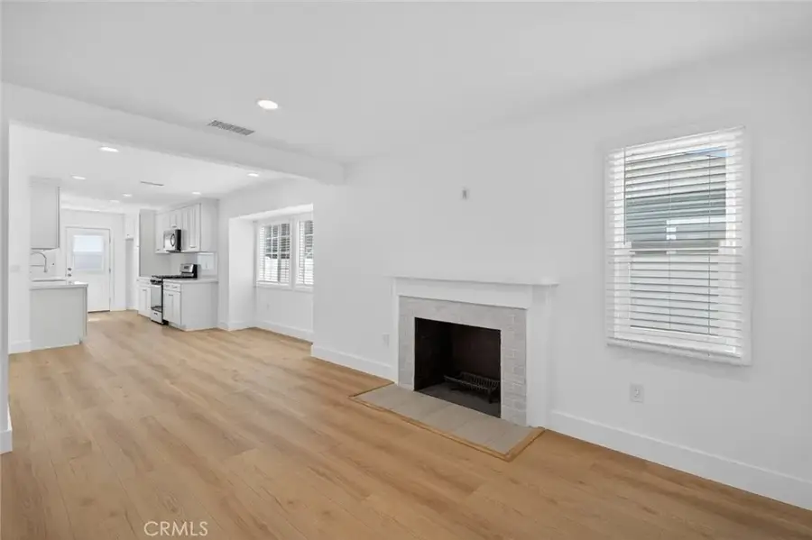 155 Pasadena, Tustin, CA 92780 - #3