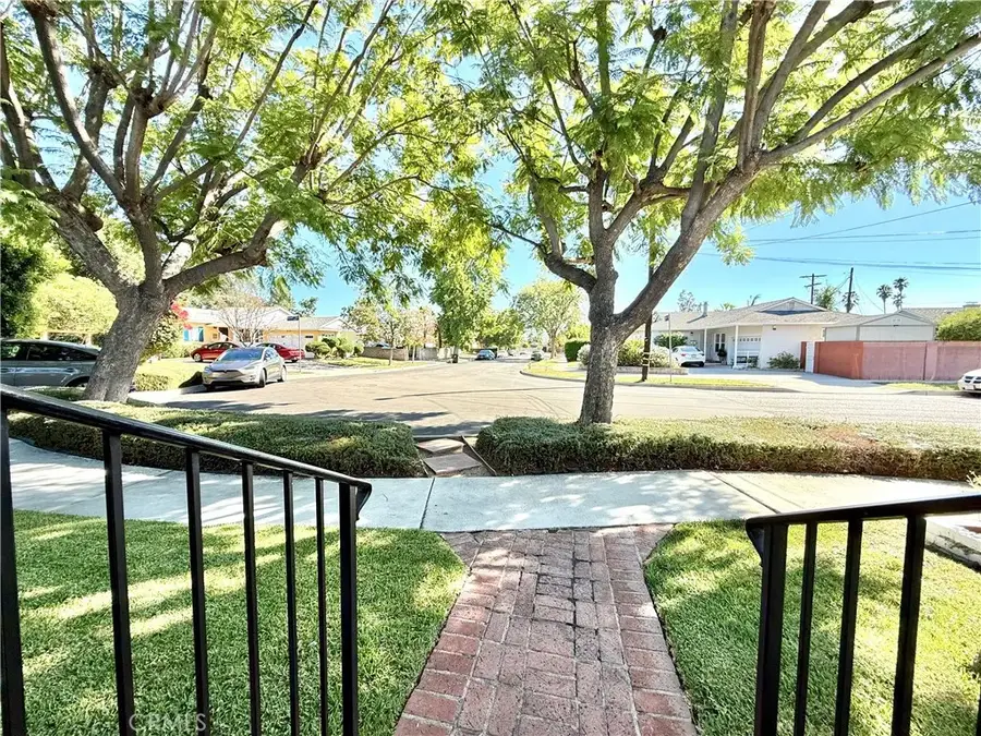 11117 Sylvan, North Hollywood, CA 91606 - #3
