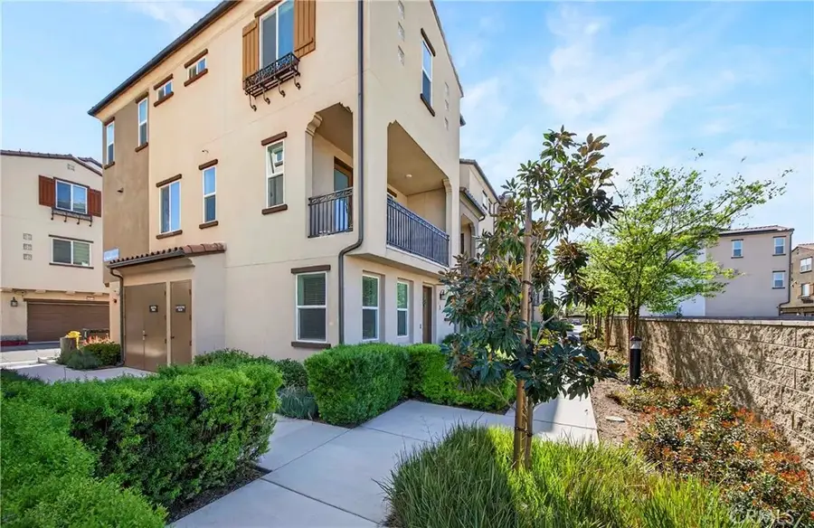 257 N Magnolia Avenue #1, Anaheim, CA 92801 - #3