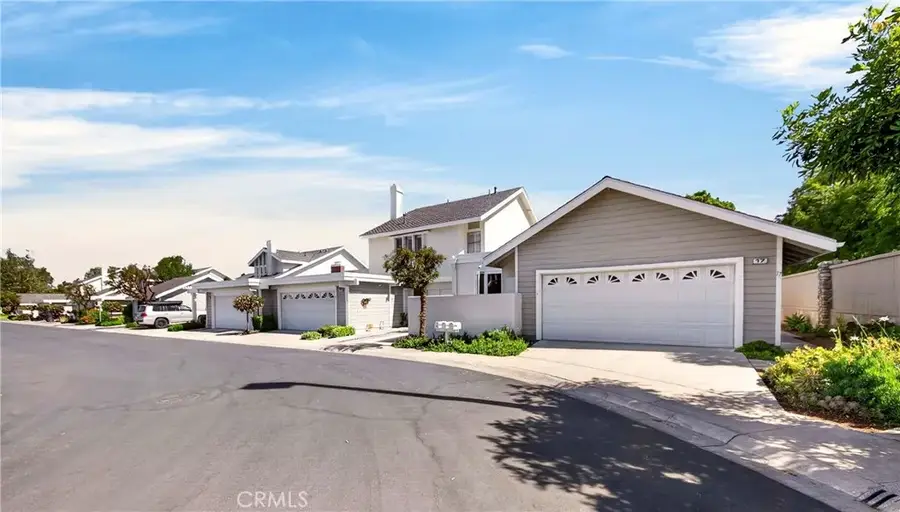 17 Clove Blossom, Irvine, CA 92604 - #2