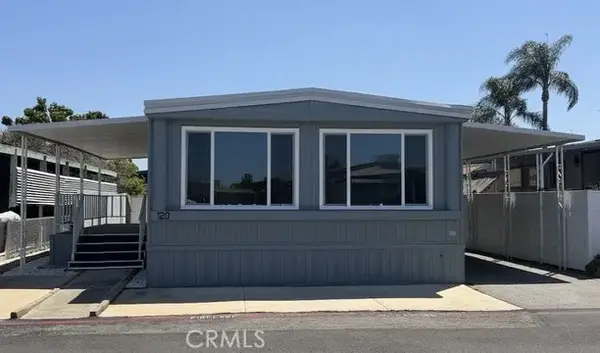 120 Sumac Lane, Fountain Valley, CA 92708