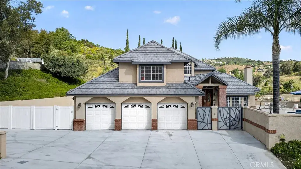 1050 N High Knoll, Walnut, CA 91789 - #1