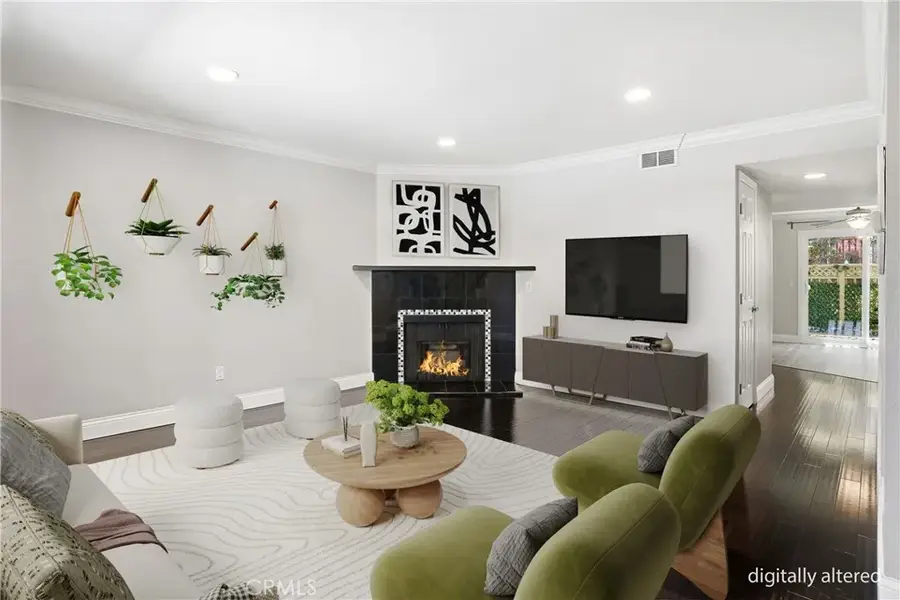 809 N Spurgeon Street #5, Santa Ana, CA 92701 - #2