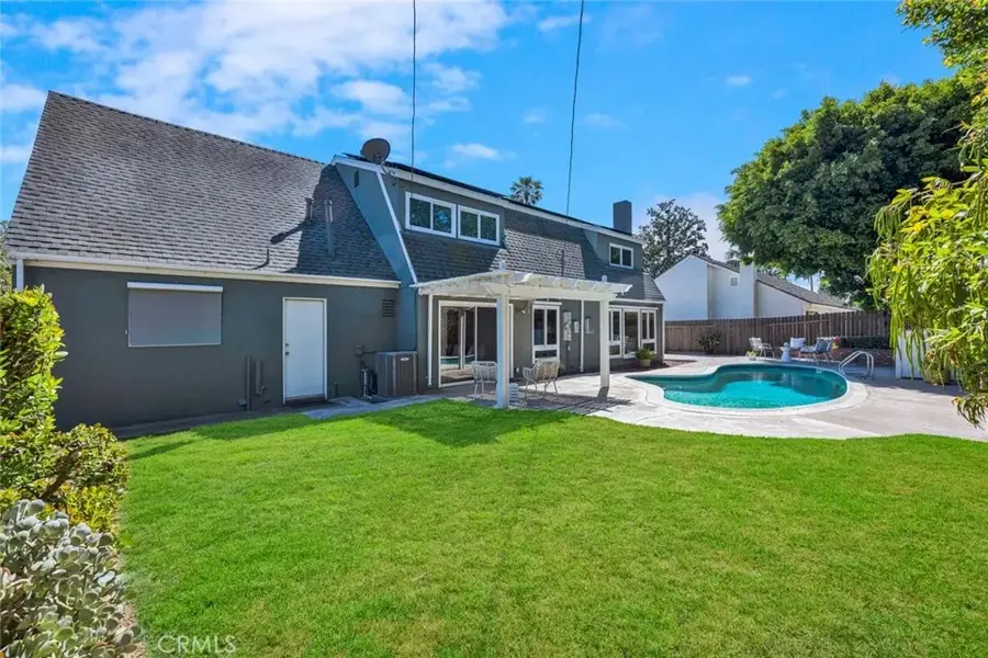 17291 Bergen Circle, Tustin, CA 92780 - #3