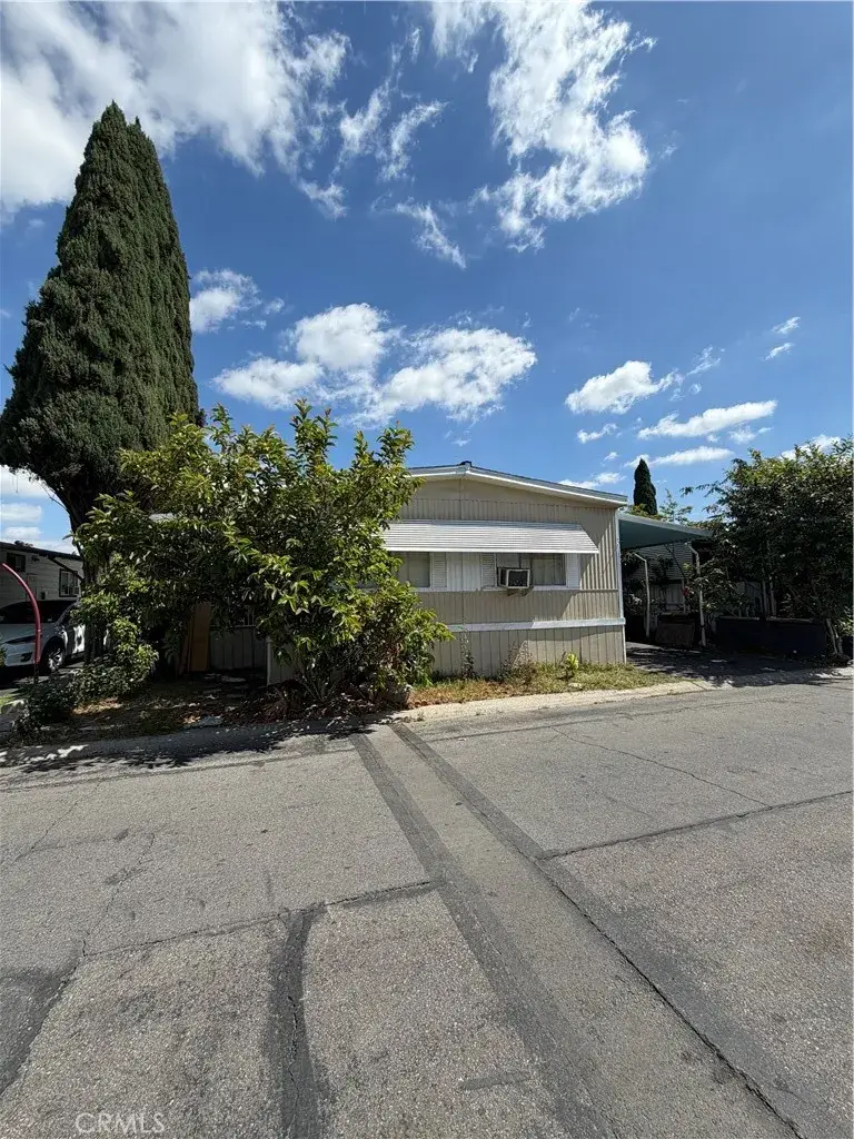 320 N Park Vista Spc 81 #81, Anaheim, CA 92806 - #3