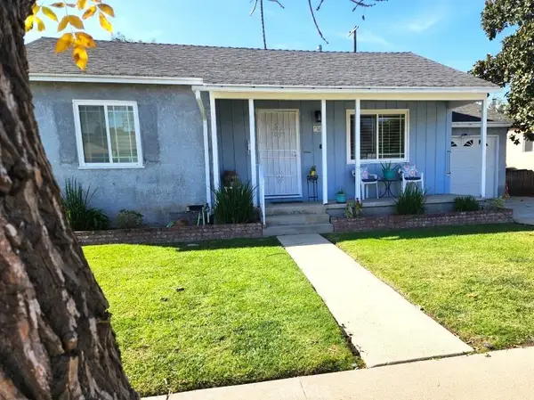 7607 Goddard, Los Angeles, CA 90045