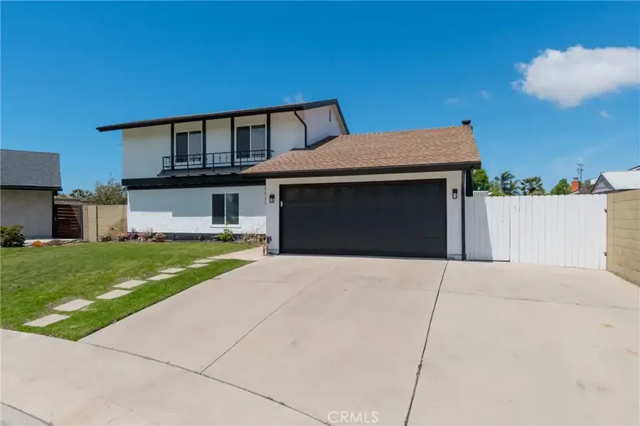 5511 Kern Dr, Huntington Beach, CA 92649 - #3