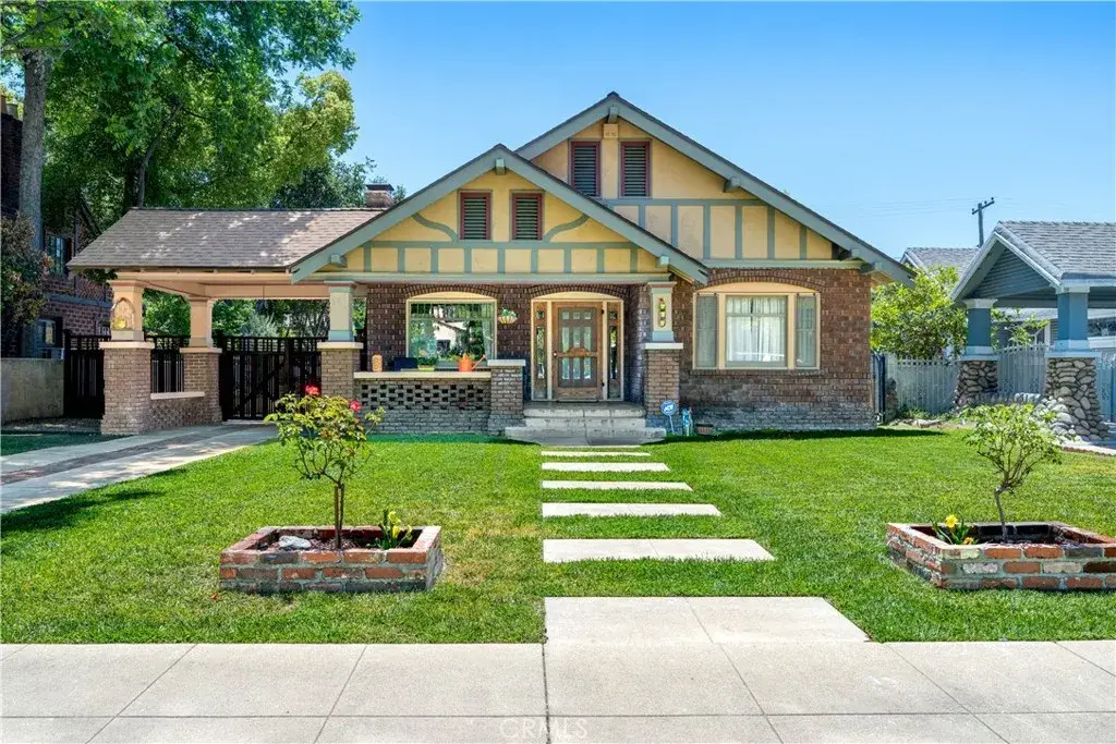 172 Lincoln Avenue, Pomona, CA 91767 - #1