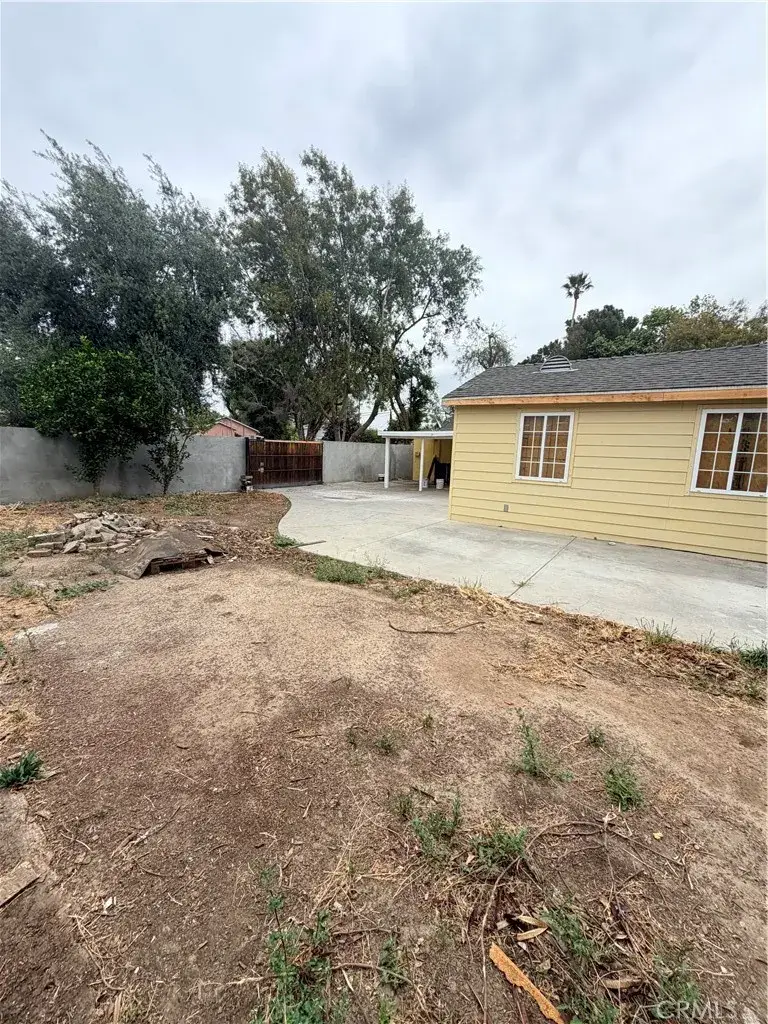 7253 Loma Verde Avenue, Canoga Park, CA 91303 - #3