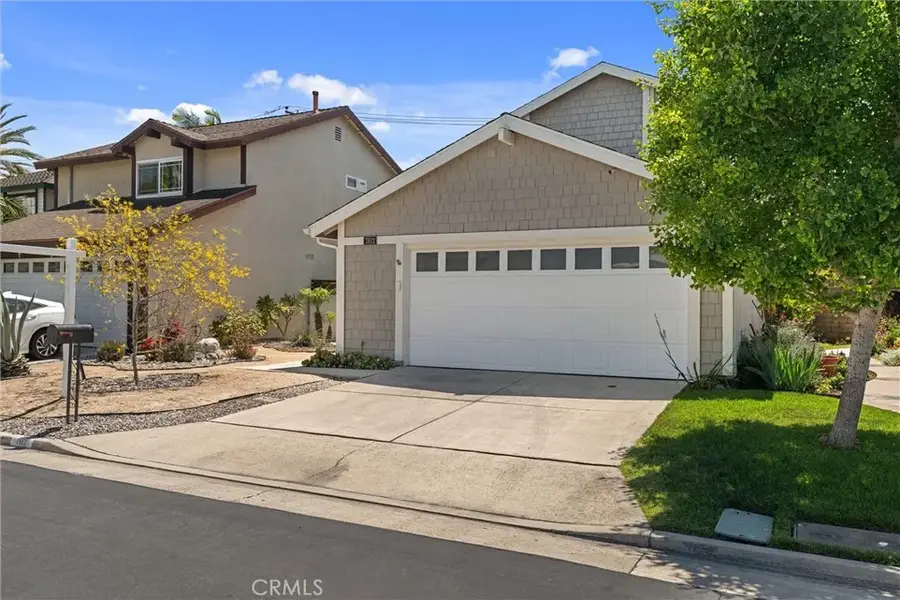 7812 Connie Dr, Huntington Beach, CA 92648 - #2