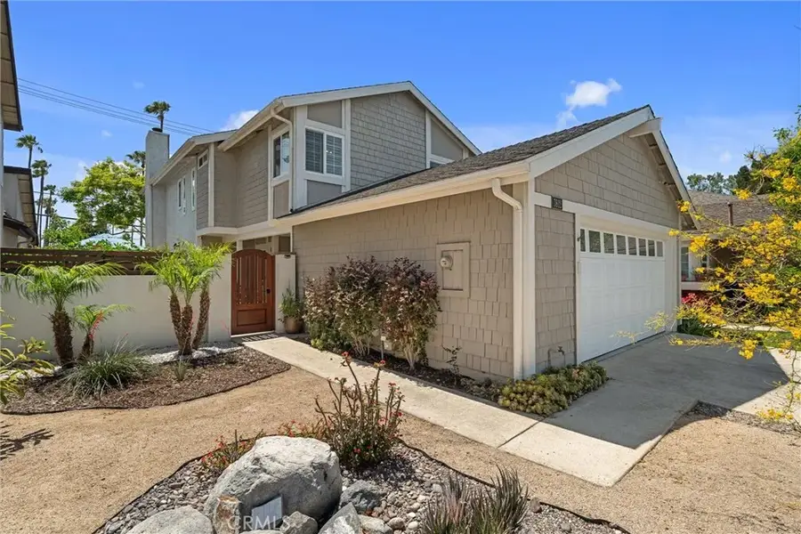 7812 Connie Dr, Huntington Beach, CA 92648 - #3