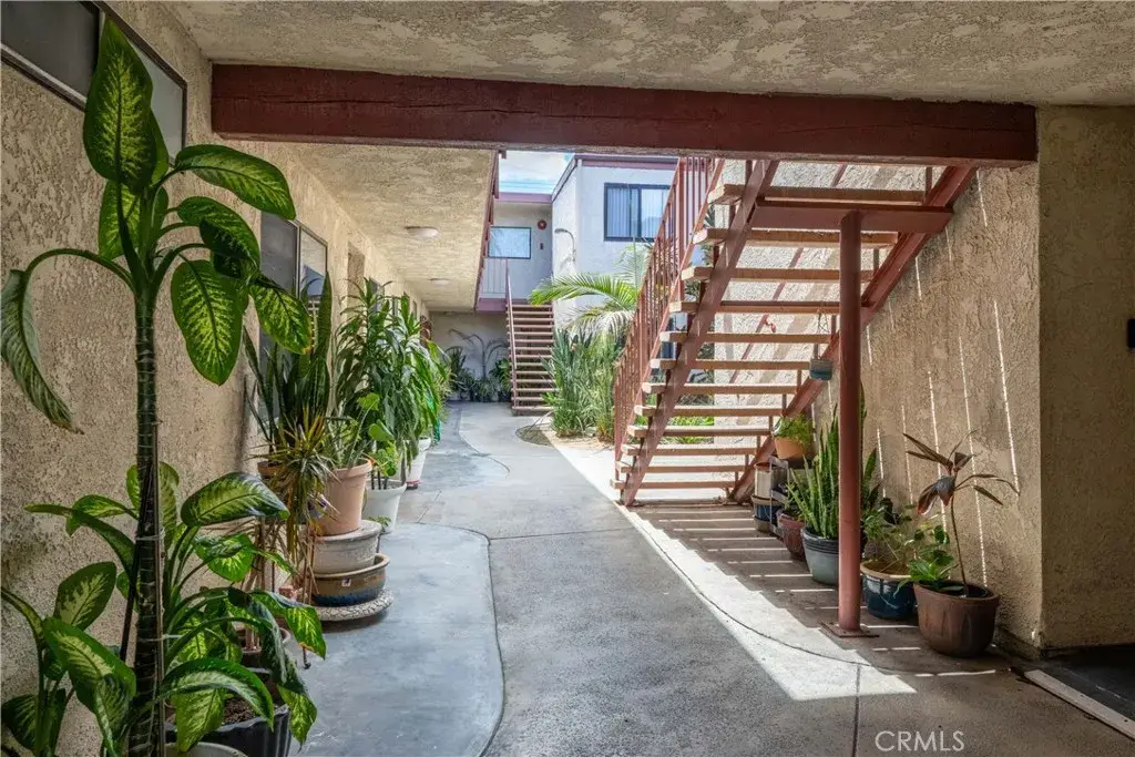 1001 Cherry #107, Long Beach, CA 90813 - #1