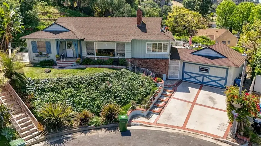 5390 Stillwater Drive, Los Angeles, CA 90008 - #3