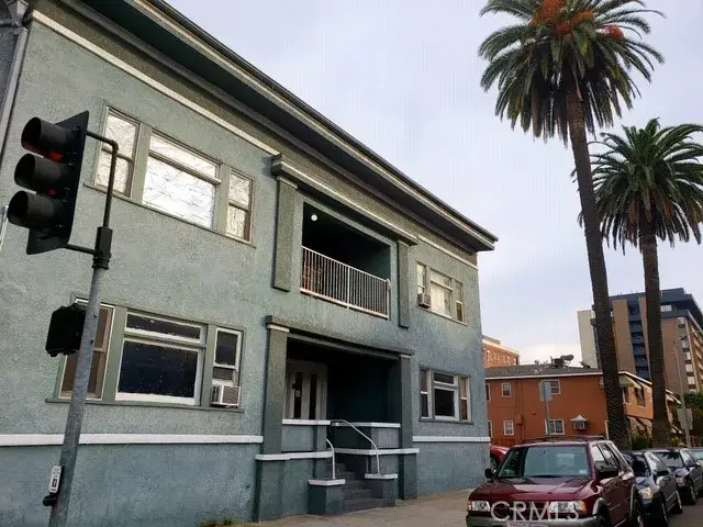 354 Chestnut Avenue #4, Long Beach, CA 90802 - #2