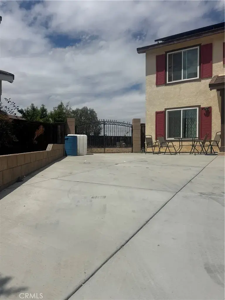 860 Arbor Ridge, Perris, CA 92571 - #3