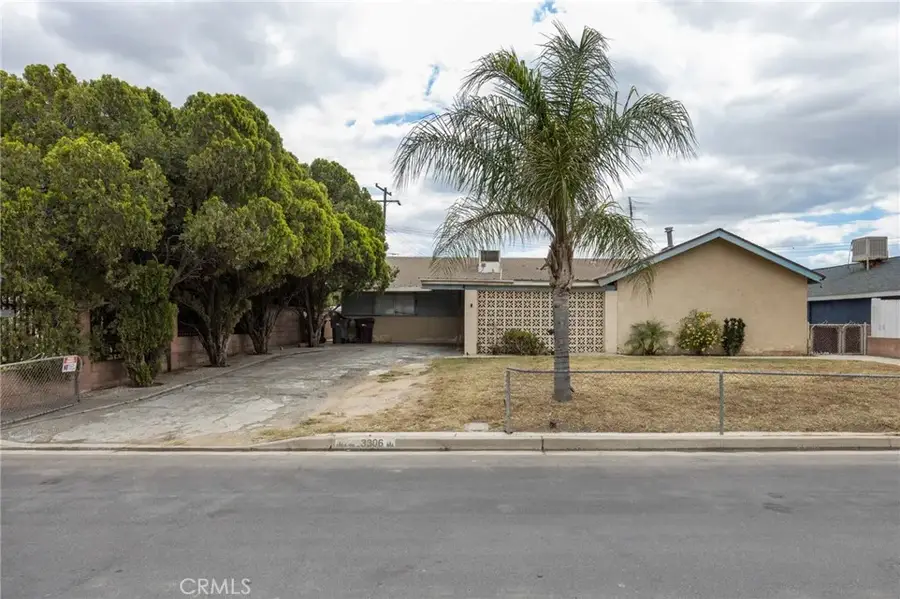 3306 Debbie Lane, Riverside, CA 92501 - #2