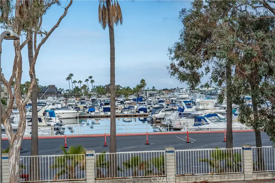 17188 Edgewater, Huntington Beach, CA 92649 - #3