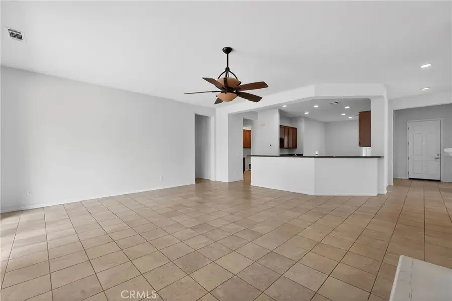 5307 Via Bajamar, Hemet, CA 92545 - #3
